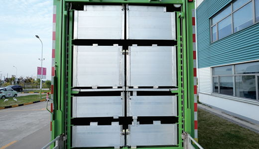 6.8-7.6m Livestock & (Day-old) Poultry Transport Vehicle